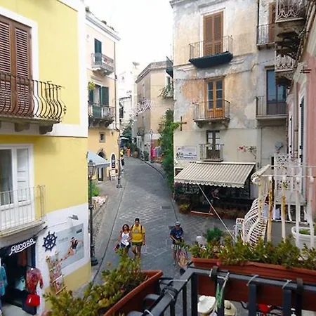 Menzu * Lipari (Isola Lipari)